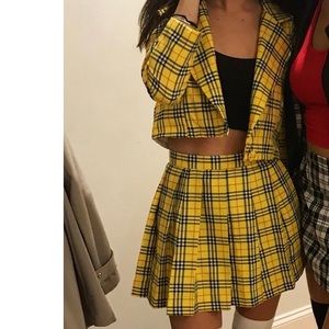 Cher from clueless yellow skirt